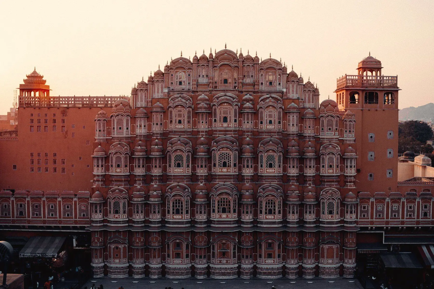 The pink façade of the Hawa Mahal in Jaipur